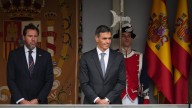 El presidente del Gobierno español celebra la Fiesta Nacional y el Día de la Hispanidad con un vídeo sin la bandera y sin referencias a Hispanoamérica