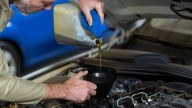Consecuencias de no cambiar el aceite del carro a tiempo: el descuido que le puede costar muy caro