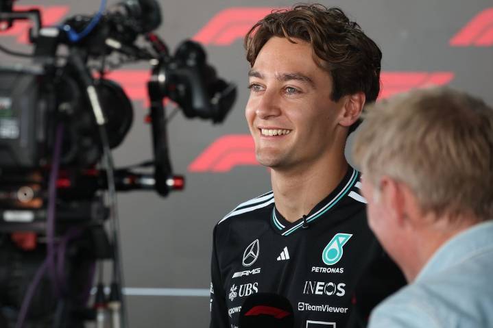 George Russell sneaks into F1 Mexico GP grandstands as undercover moment goes viral