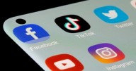 Dinamarca prohibirá las redes sociales a menores de 15 años: “Roban la infancia”