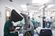 El Hospital Universitario Hospiten Rambla incorpora el Robot Da Vinci Xi: cirugía robótica de vanguardia