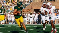 Big Second Half Propels W&M Football Past Elon on Homecoming, 26