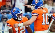 Aplastan Broncos a Vaqueros de Dallas por marcador de 44 a 24