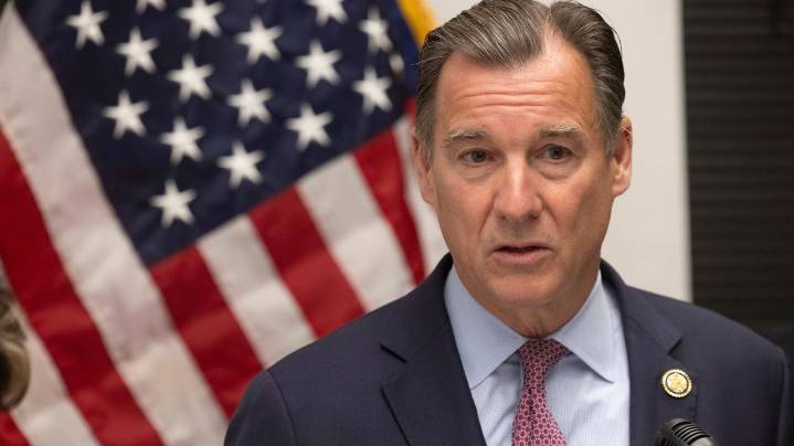 Long Island congressional delegation fills campaign accounts in anticipation of 2026 races