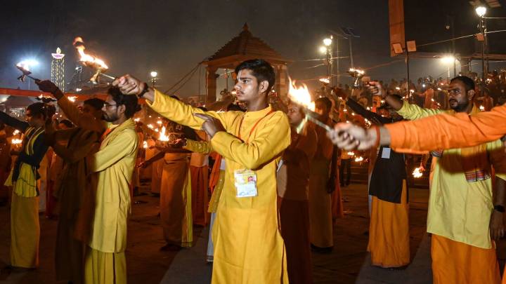 Ayodhya's Saryu ghat lights up as devotees gather to perform aarti on Dhanteras