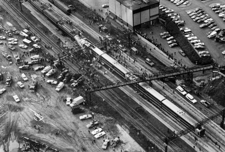 Today in History: Chicago commuter rail crash kills 45