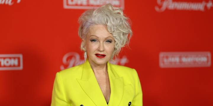 Cuáles son las claves de la rutina saludable de Cyndi Lauper a los 72 años