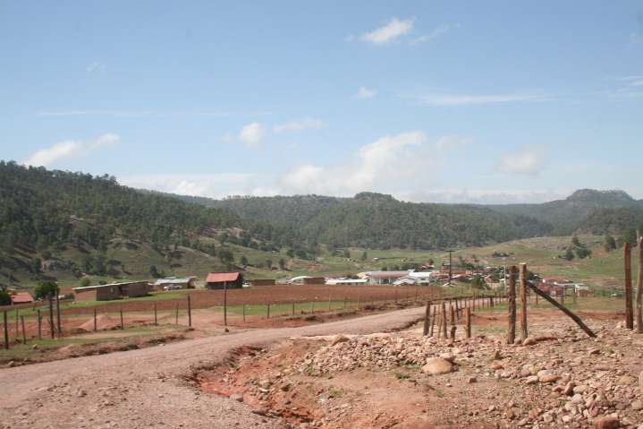 Piden recursos para carreteras de Mezquital y Pueblo Nuevo