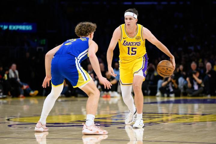 Deadspin | Jimmy Butler, Warriors down LeBron James-less Lakers in opener