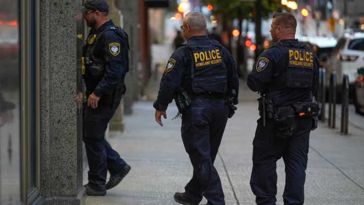 DHS reporta 1.6 millones de autodeportaciones en EE.UU. este año