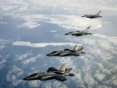US Warned of Urgent Fighter Jet Shortage