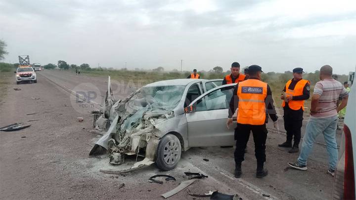 Impactantes imágenes: así quedó el auto en el que viajaban las víctimas del trágico…