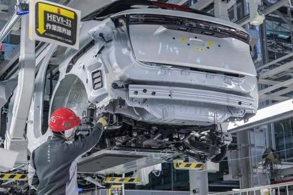 Golpean aranceles empleo automotriz en México