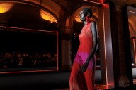 El 080 arranca con moda catalana y artesanía