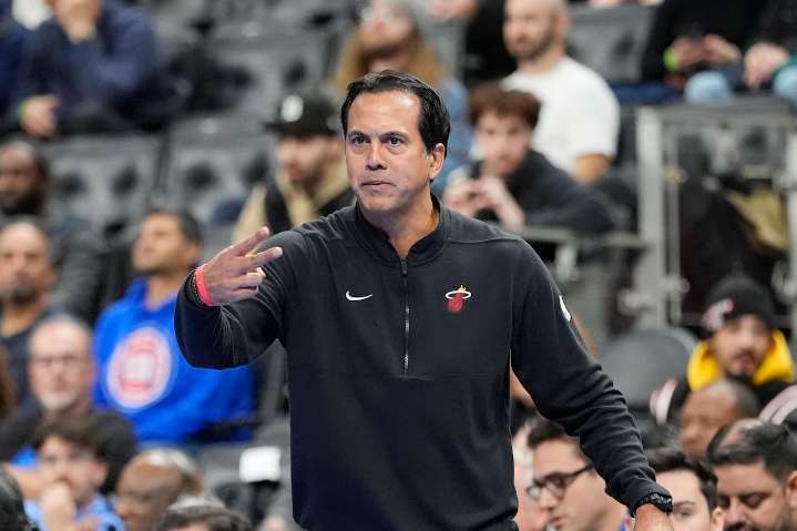 Erik Spoelstra, Jesuit High and Portland Pilot grad, the pick to become USA men’s basketball coach