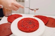 Congreso aprueba prohibir el colorante rojo N.º 3 en alimentos y medicamentos