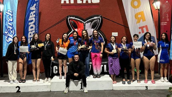 La Selección Juvenil de Natación UNIVA brilla en el XX Maratón Acuático Bajo Techo