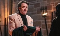 Why Celebrity Traitors star Jonathan Ross is warning famous friends about signing up for hit show