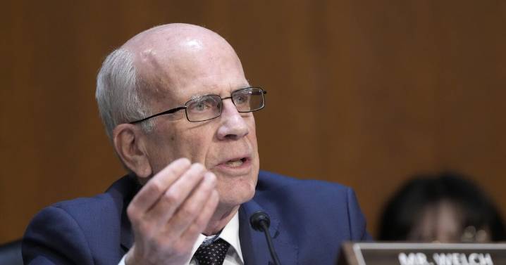 Welch on the shutdown: 'The political system is not working.'