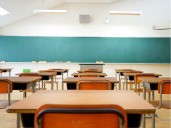 'Lose situation': Premier nudges union as Alberta teachers' strike nears