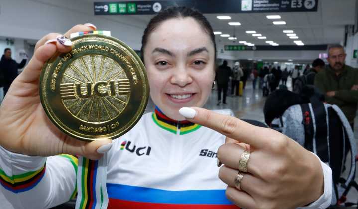 “Todo México es campeón Mundial”: Yareli Acevedo le dedica su oro en el Campeonato Mundial a todo el país