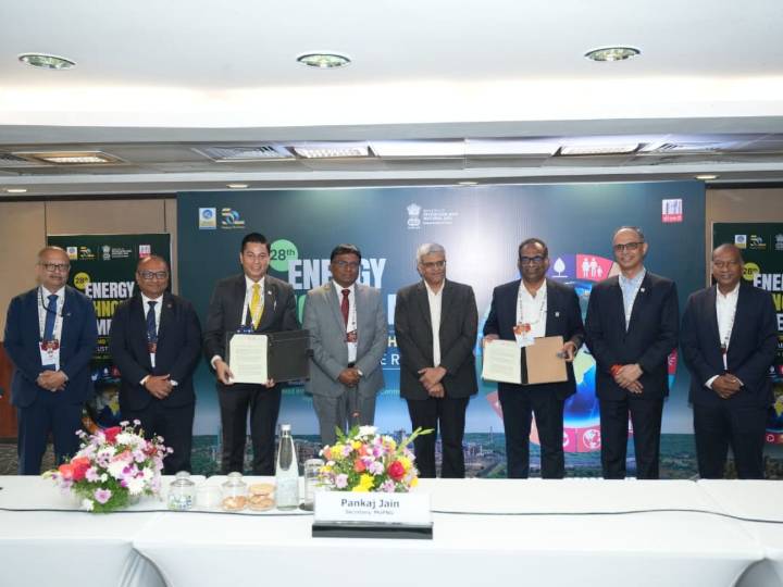 Oil India Limited inks two MoUs with BPCL and NRL