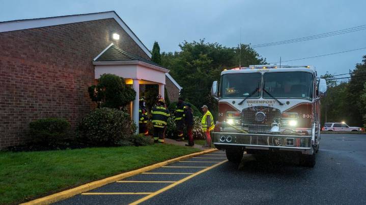 Residents of San Simeon by the Sound Center for Nursing and Rehabilitation in Greenport evacuating due to unsafe conditions, officials say