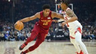 Cavs' De'Andre Hunter exits final preseason game with injury