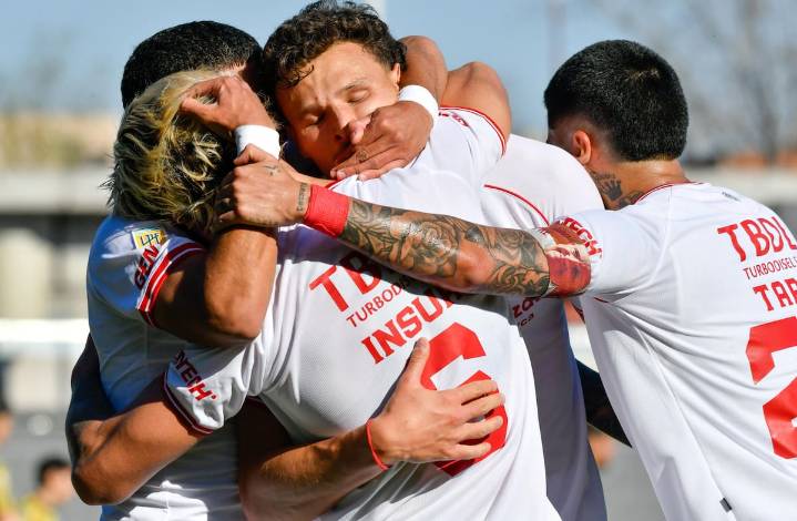 La increíble historia de un club con apenas poco más de 2000 socios que logró brillar en la Liga Profesional