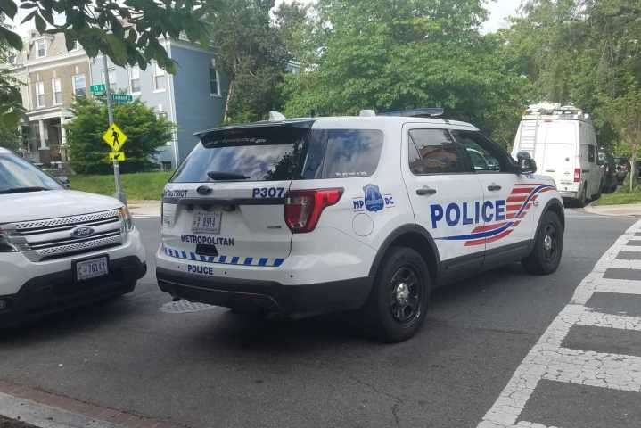 Homicide suspect dead after shootout with DC police in Columbia Heights