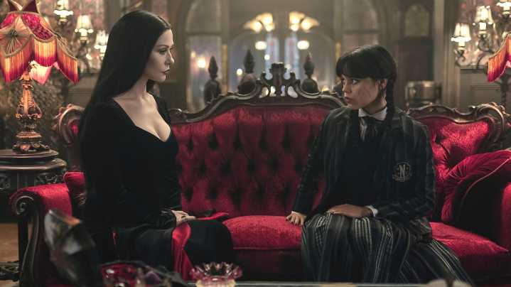 Why Wednesday And Morticia Addams' Relationship Is So Combative In The Netflix Series