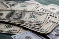 Minuto a minuto. A cuánto cotizan el dólar oficial y el blue este domingo 26 de octubre