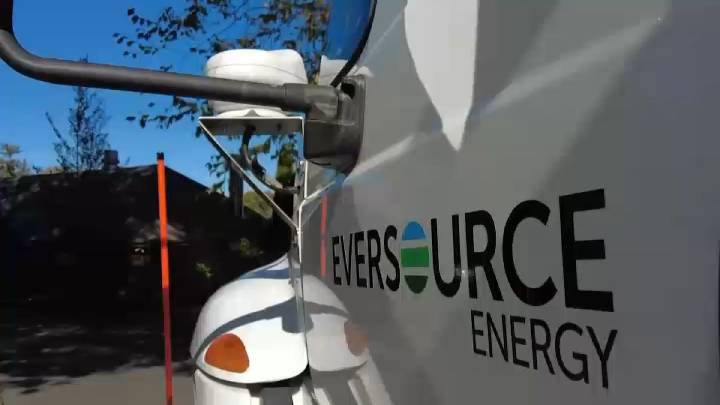 How weather affects power company linemen