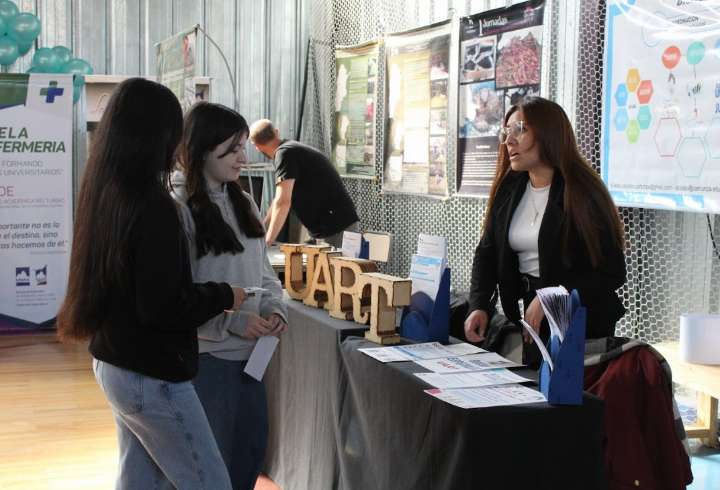 Expo Carreras 2025: una jornada de oportunidades educativas en Río Turbio