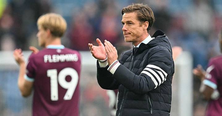 Scott Parker explains bizarre touchline injury as honest admission made over Leeds United result