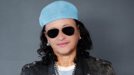 Billboard reconoce a Elvis Crespo con el premio Salón de la Fama