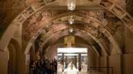 El Ayuntamiento de Sijena pide a la jueza que aperciba al ministro Urtasun por intervenir en el litigio por las pinturas murales