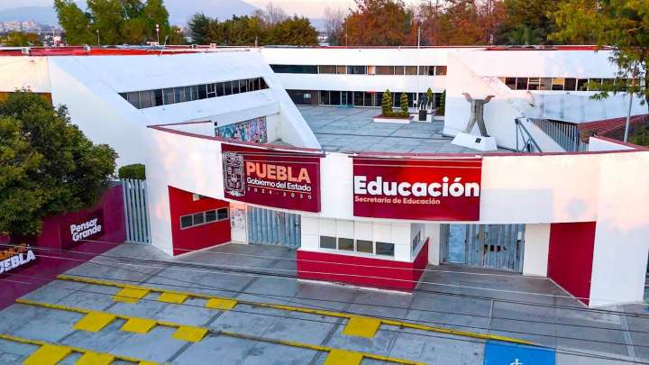 Por segundo día suspenden clases por lluvia en 7 mil 800 planteles de Puebla