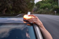 La DGT lo deja claro desde ya: los coches en Zaragoza que deben llevar la baliza V16