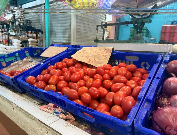 Este es el precio de la hoja de plátano y el espelón para el tradicional pib en Yucatán