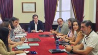 Cádiz refuerza la coordinación institucional para frenar el absentismo escolar