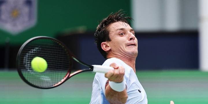 Camilo Ugo Carabelli se retiró del ATP de Estocolmo y su final de temporada es un misterio