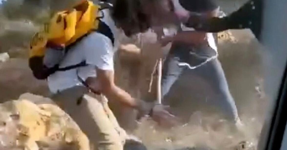 Israeli settlers beat Palestinian farmers on video as attacks mount during West Bank olive harvest