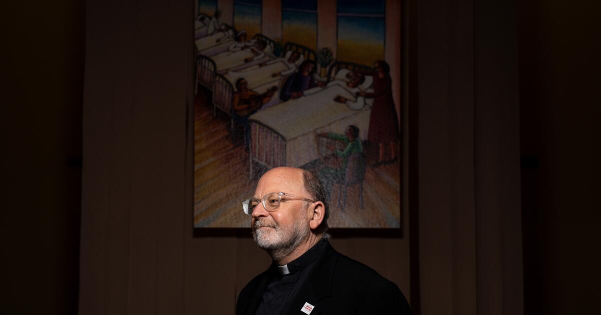 Chris Ponnet, Catholic priest who served COVID patients and opposed the death penalty, dies