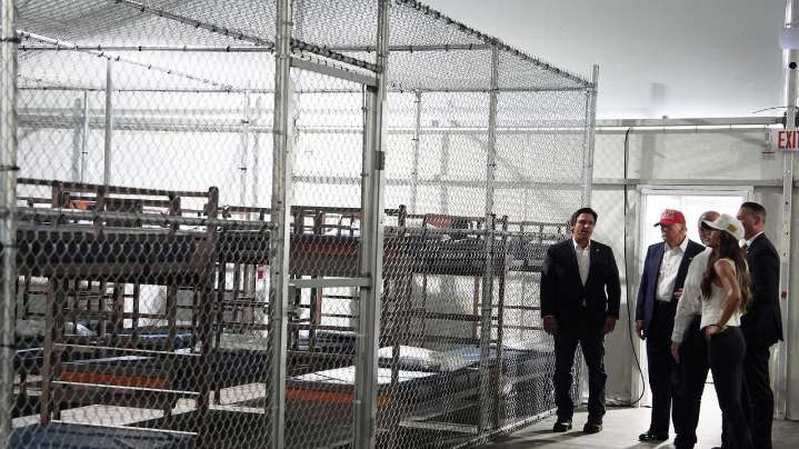 Inside 'Alligator Alcatraz,' where detainees' uniform color is based on criminal history