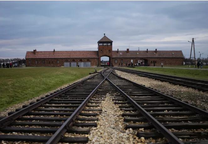Alemania destina más de $1.000 millones para el cuidado de sobrevivientes del Holocausto