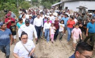 Sheinbaum supervisa apoyos en Pantepec, Puebla, tras lluvias; destaca censos y repartición de despensas