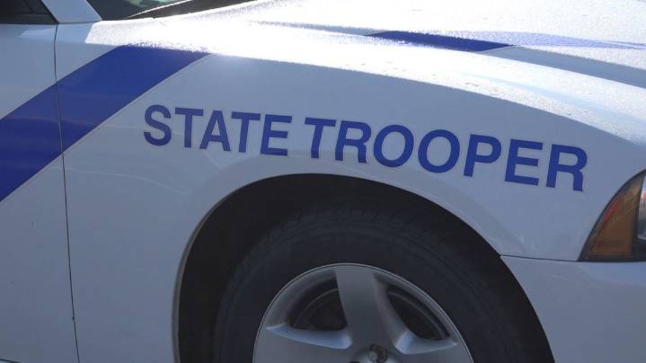 Arkansas woman sues state troopers after allegedly being held at gunpoint