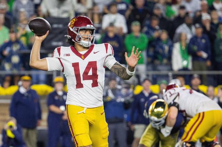 Deadspin | No. 23 USC puts potent passing game on line vs. Nebraska