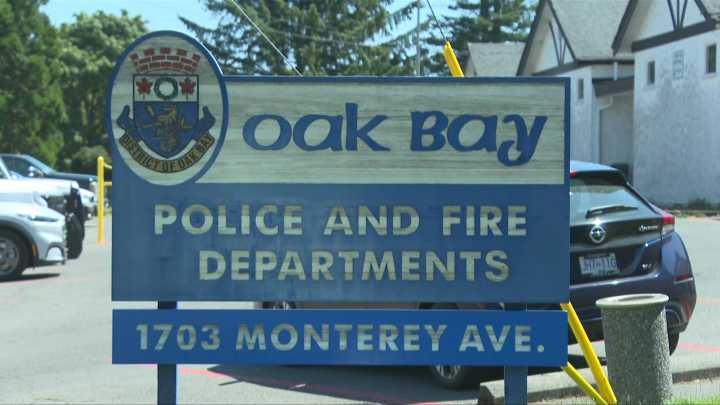 Oak Bay Police seeking suspect after hit and run on Foul Bay Road